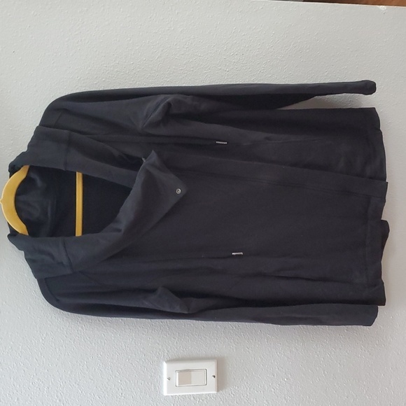 Lululemon Coast Easy Wrap Black Asymmetrical Hoodie - Picture 3 of 11
